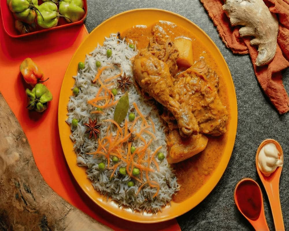 Poulet Curry - Cuisine indienne authentique Créteil